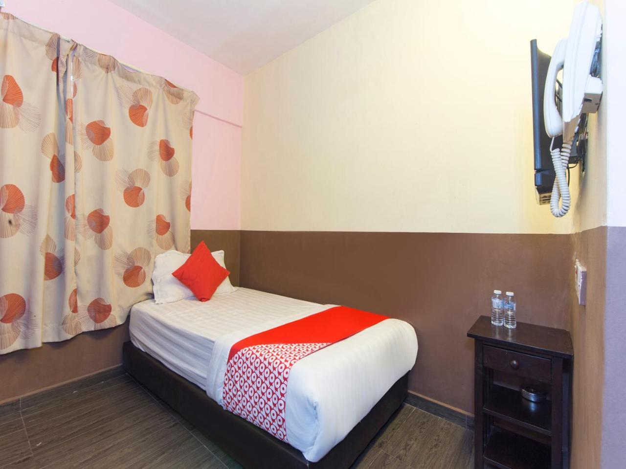 קואלה לומפור Oyo 172 Spring Hotel מראה חיצוני תמונה